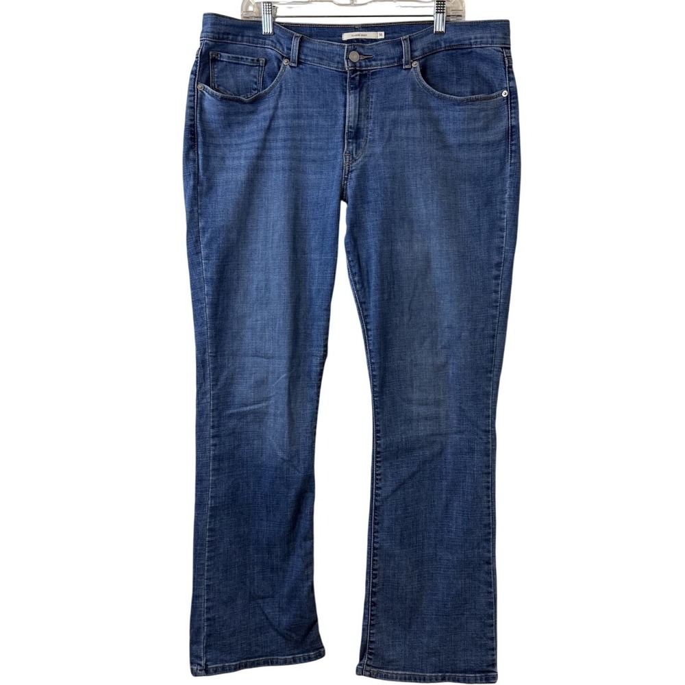 Levi's Women's Medium Wash Plus Size Classic Boot Cut Denim Jeans Sz 16 33x32 #